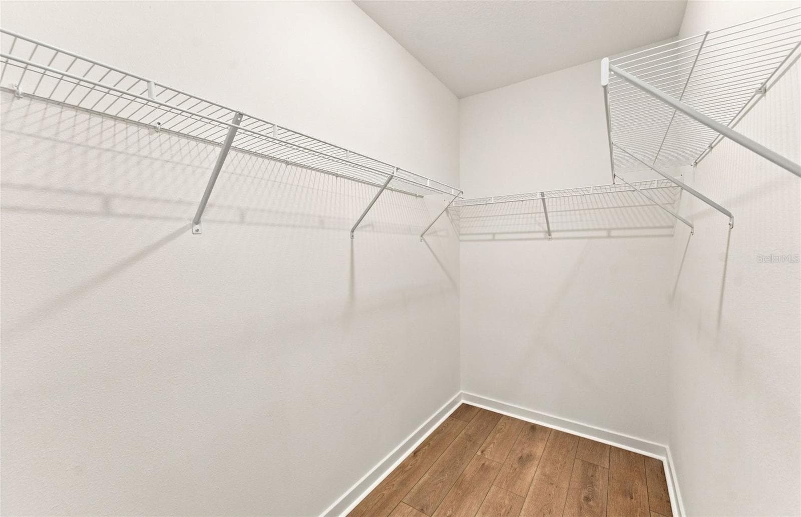 Owner's Walk-in Closet - 9147 NEWMONS PL, WILDWOOD