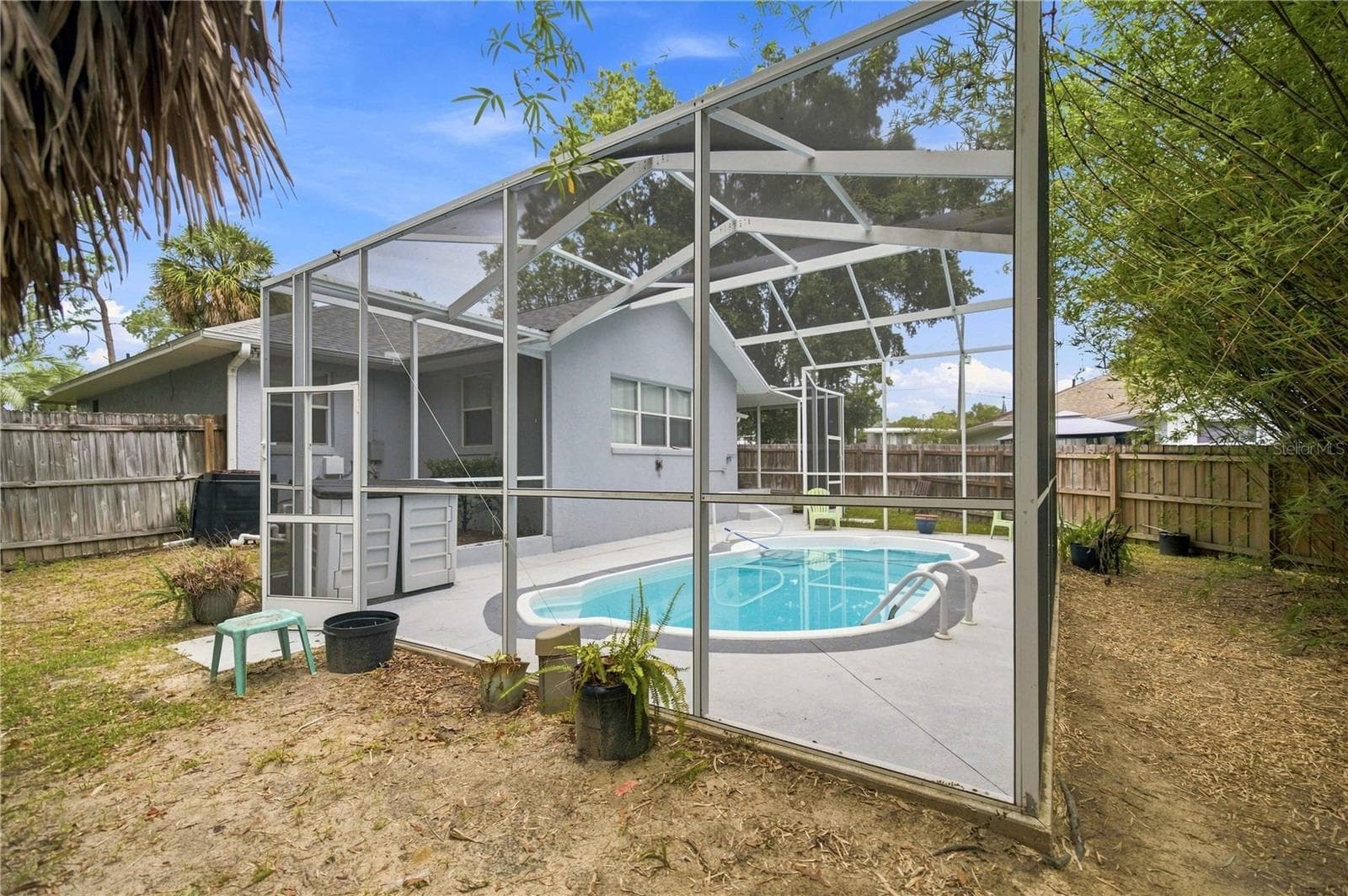 SALTWATER POOL - 6500 CHERRY RD, OCALA