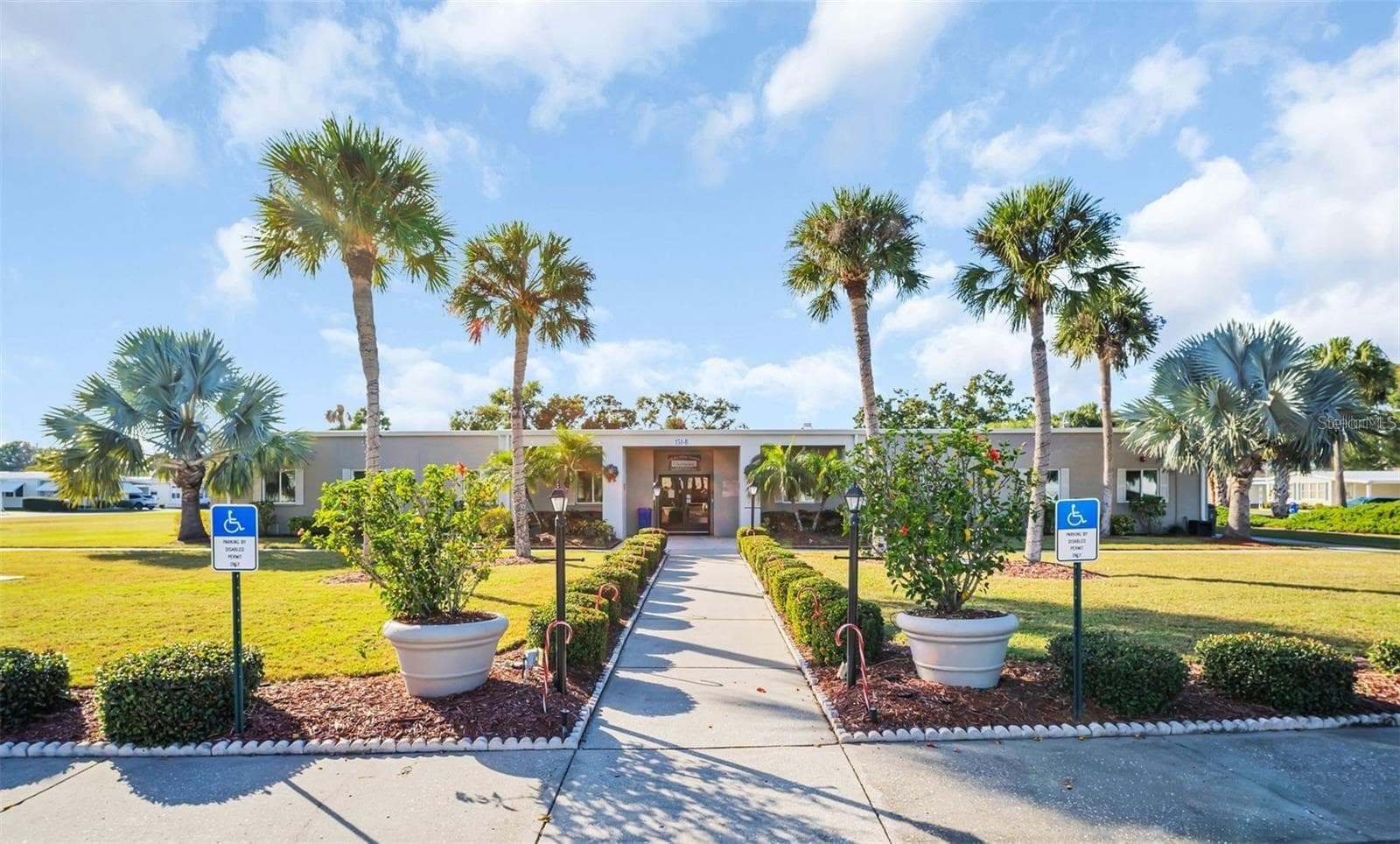Clubhouse - 322 BASS CT, OLDSMAR