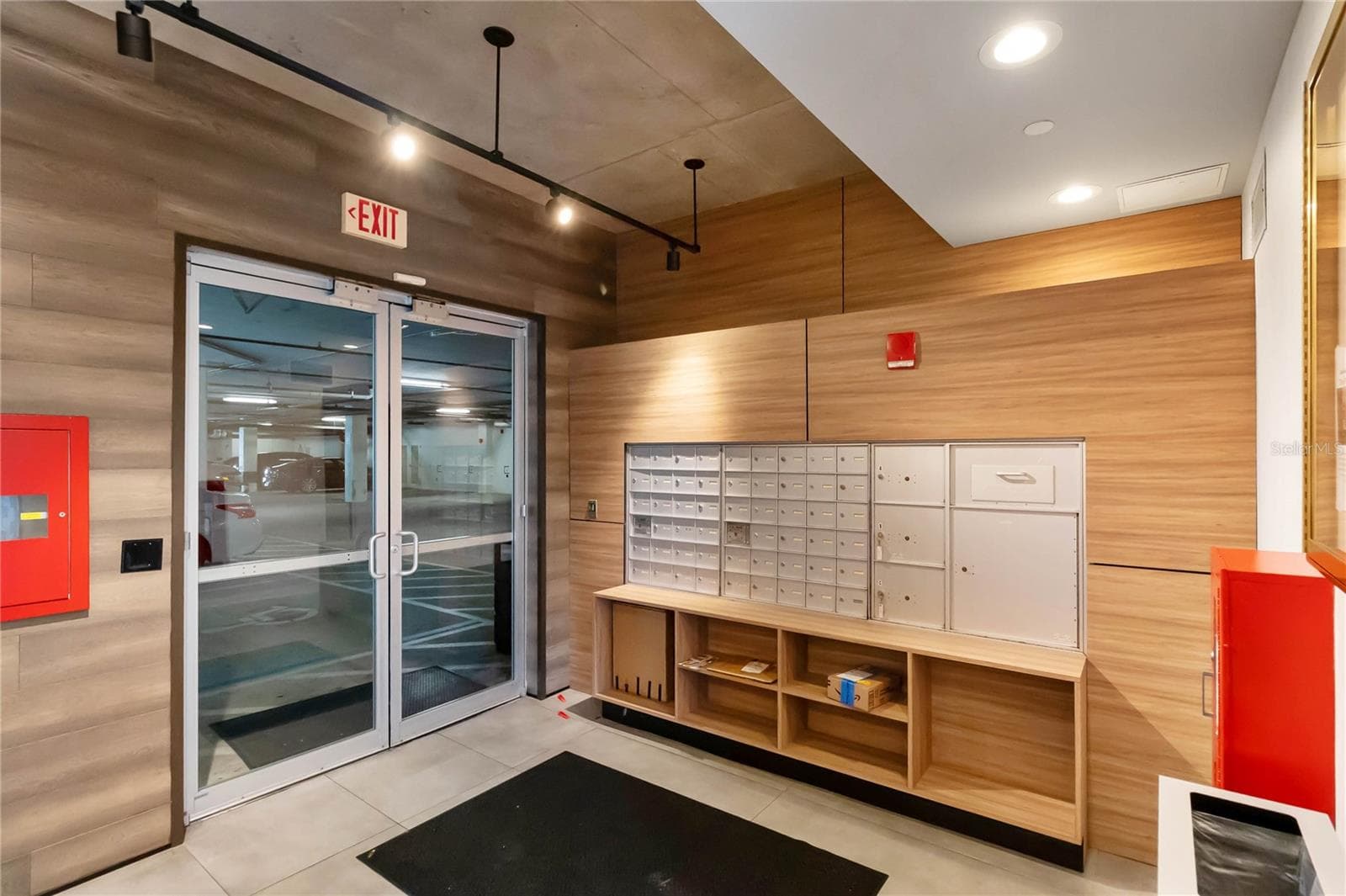 Condominium at 525 E JACKSON ST #706, ORLANDO, photo 19 of 29