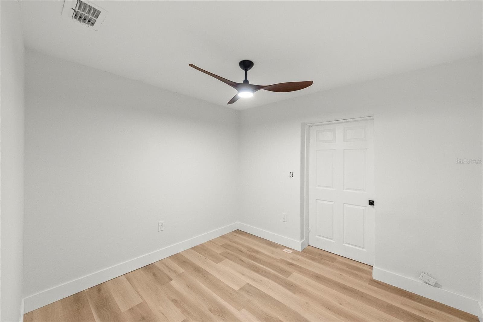 Single Family Residence at 2312 22ND AVE SW, LARGO, photo 38 of 51