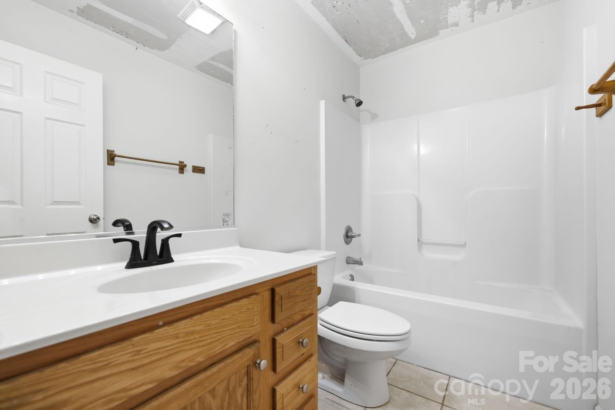 Full Bathroom #2 - 62 Chickwood Trail, Weaverville