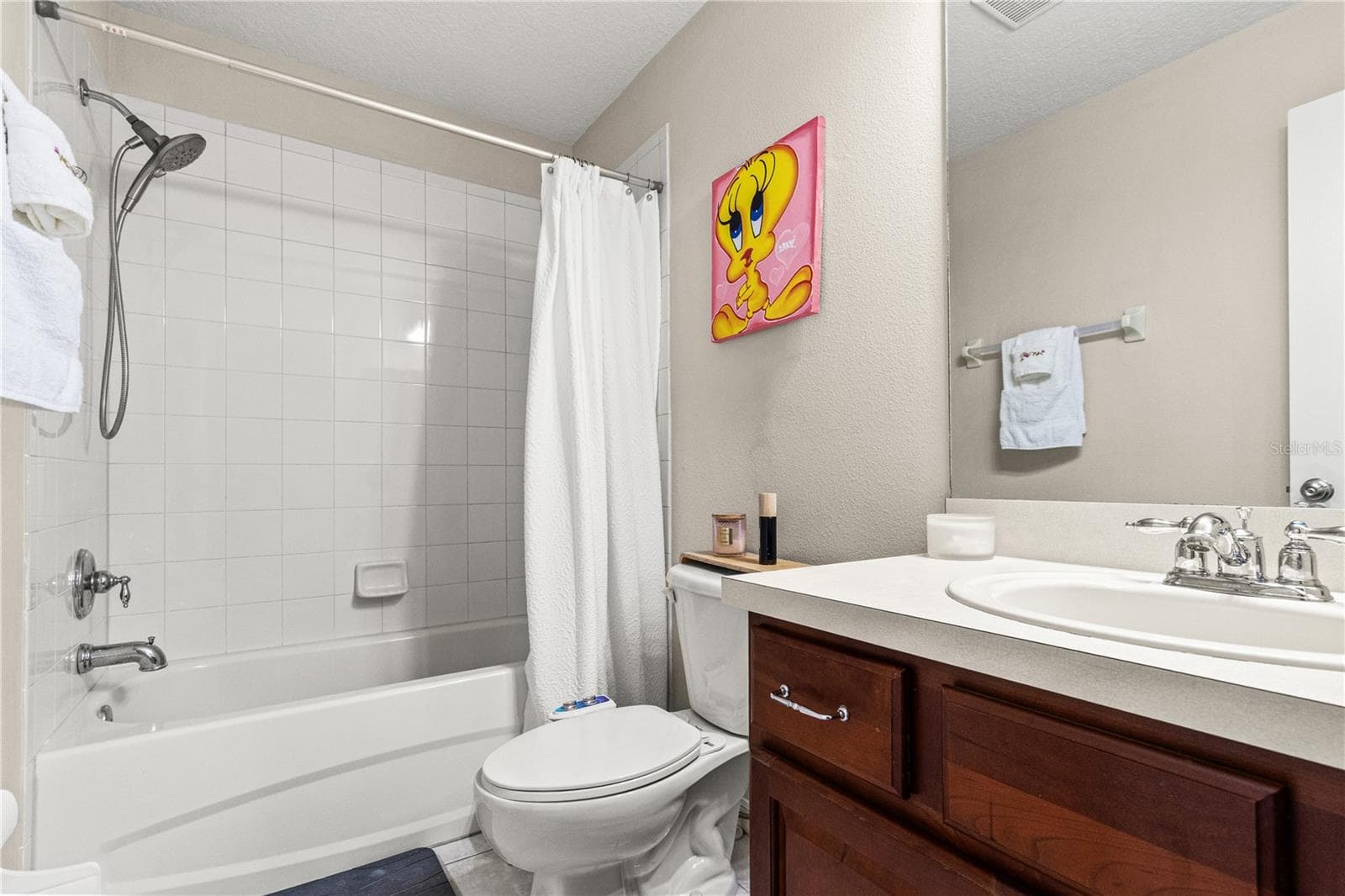 Bathroom 3 with tub/shower combination - 5824 FISH CROW PL, LAND O LAKES
