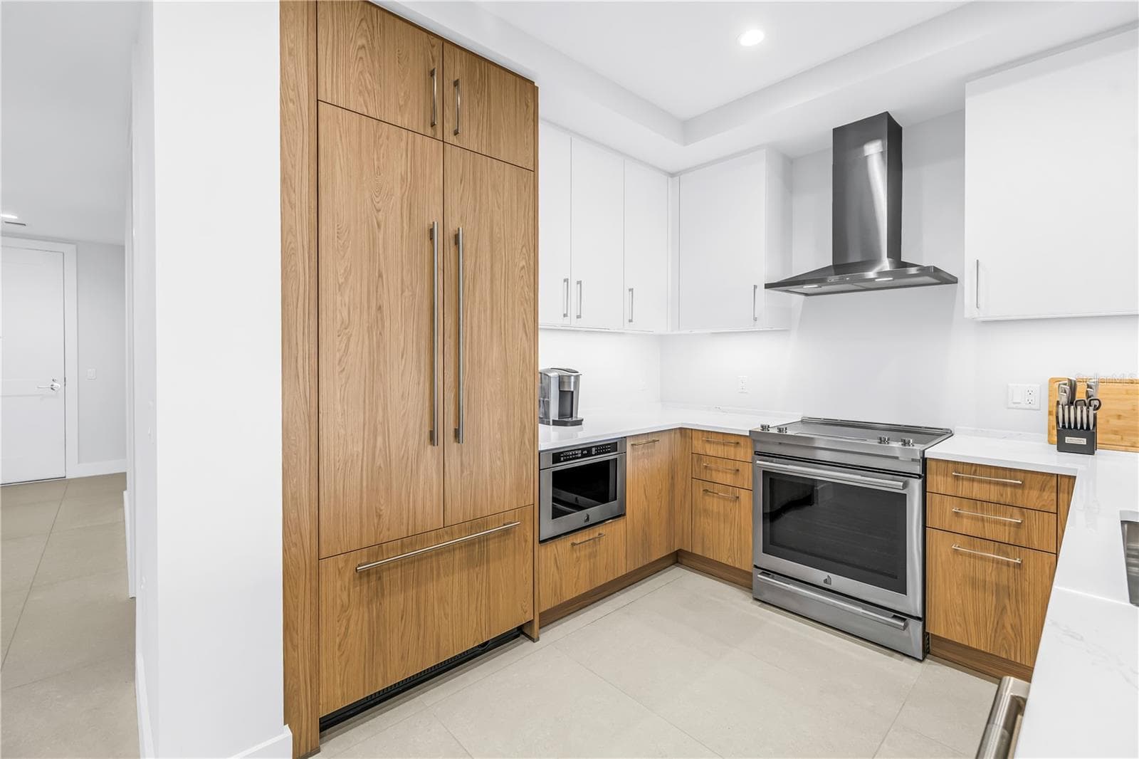 Kitchen - NOLTE Cabinetry - 275 1ST AVE S #3704, ST PETERSBURG