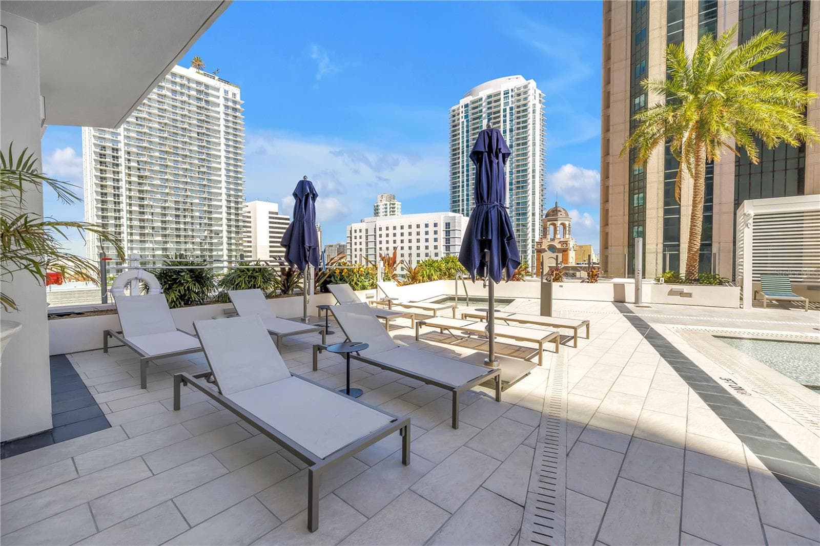 Condominium at 275 1ST AVE S #3704, ST PETERSBURG, photo 72 of 81