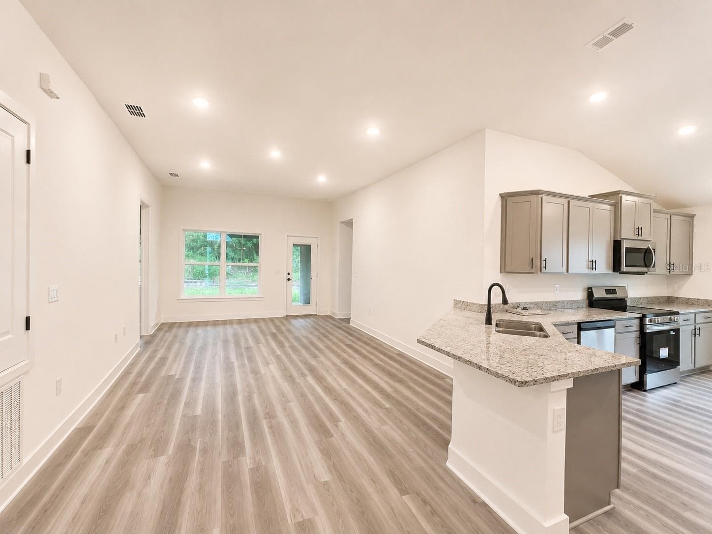 Single Family Residence at 12984 KENT BRADLEY ST, DADE CITY, photo 5 of 20