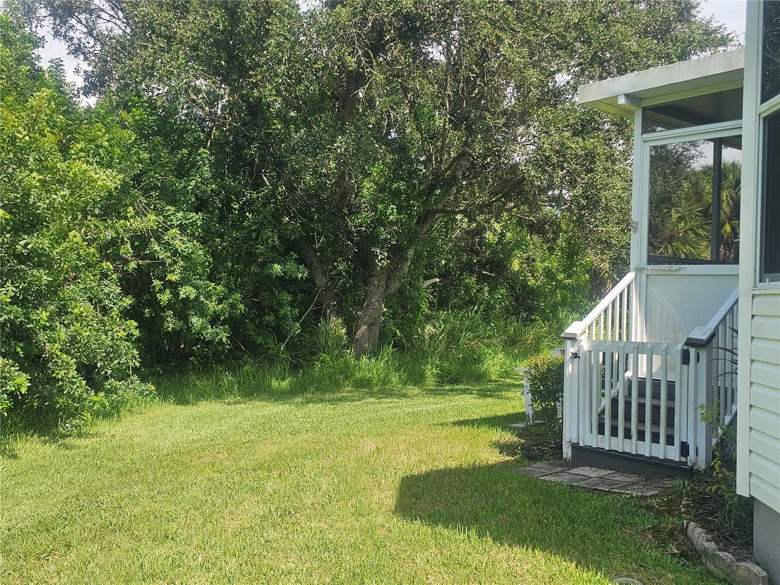Private Back Yard - 603 CANAL WAY, OLDSMAR