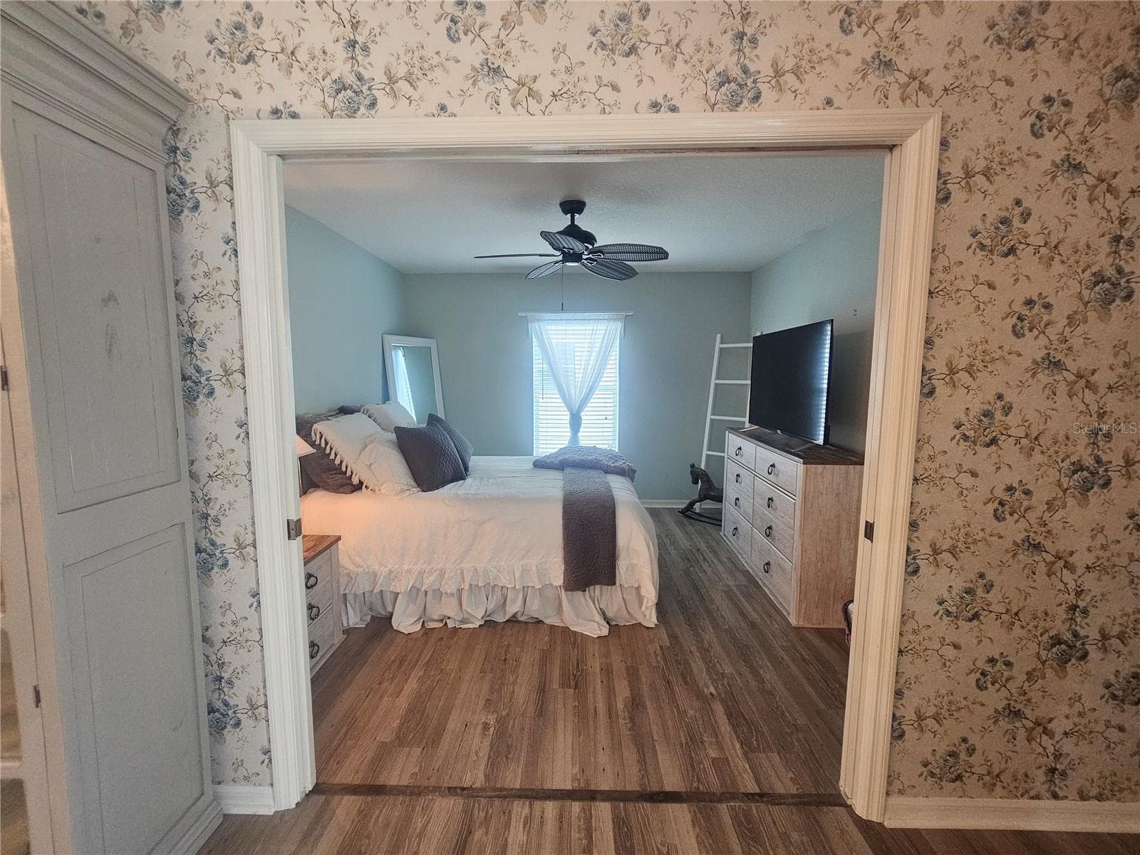 Den (possible 3rd BR) - 603 CANAL WAY, OLDSMAR