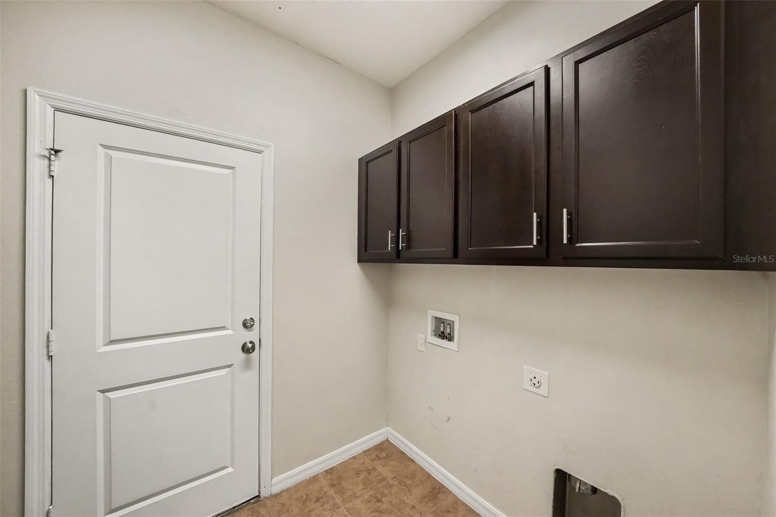 Single Family Residence at 1102 CANYON OAKS DR, BRANDON, photo 25 of 28