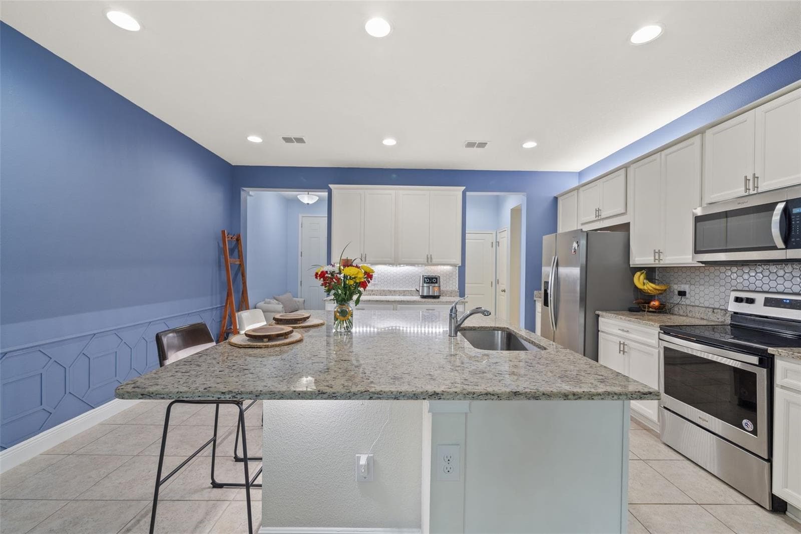 Townhouse at 11530 CAMBIUM CROWN DR, RIVERVIEW, photo 13 of 42