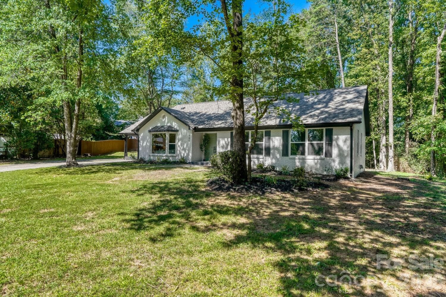 Exterior Front - 900 Burtonwood Circle, Charlotte