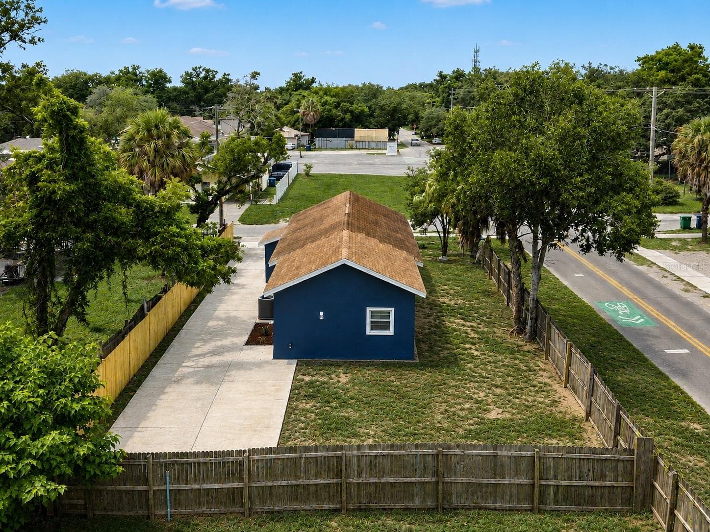 Single Family Residence at 8117 N KLONDYKE ST, TAMPA, photo 33 of 42