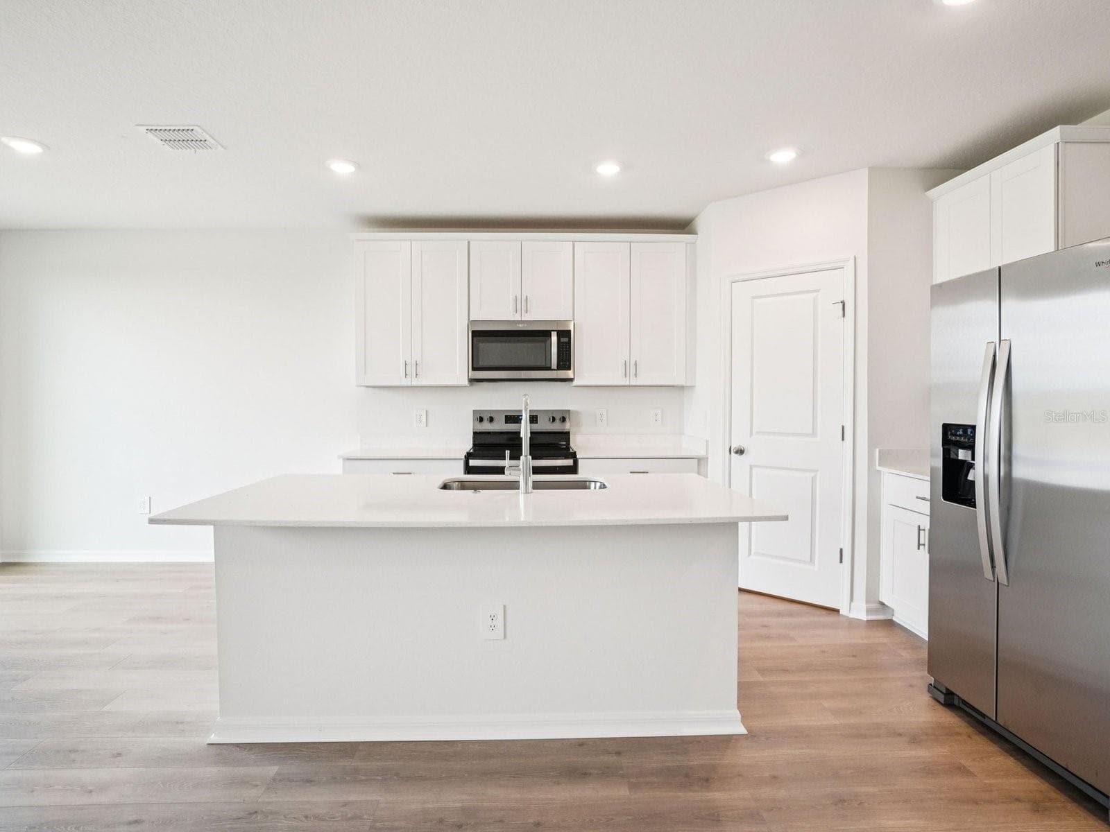 Photo is not of the actual home, but is an inspirational photo of builder’s model home and may depict options, furnishings, and/or decorator features that are not included. - 3308 ROCKS RIVER RD, DAVENPORT