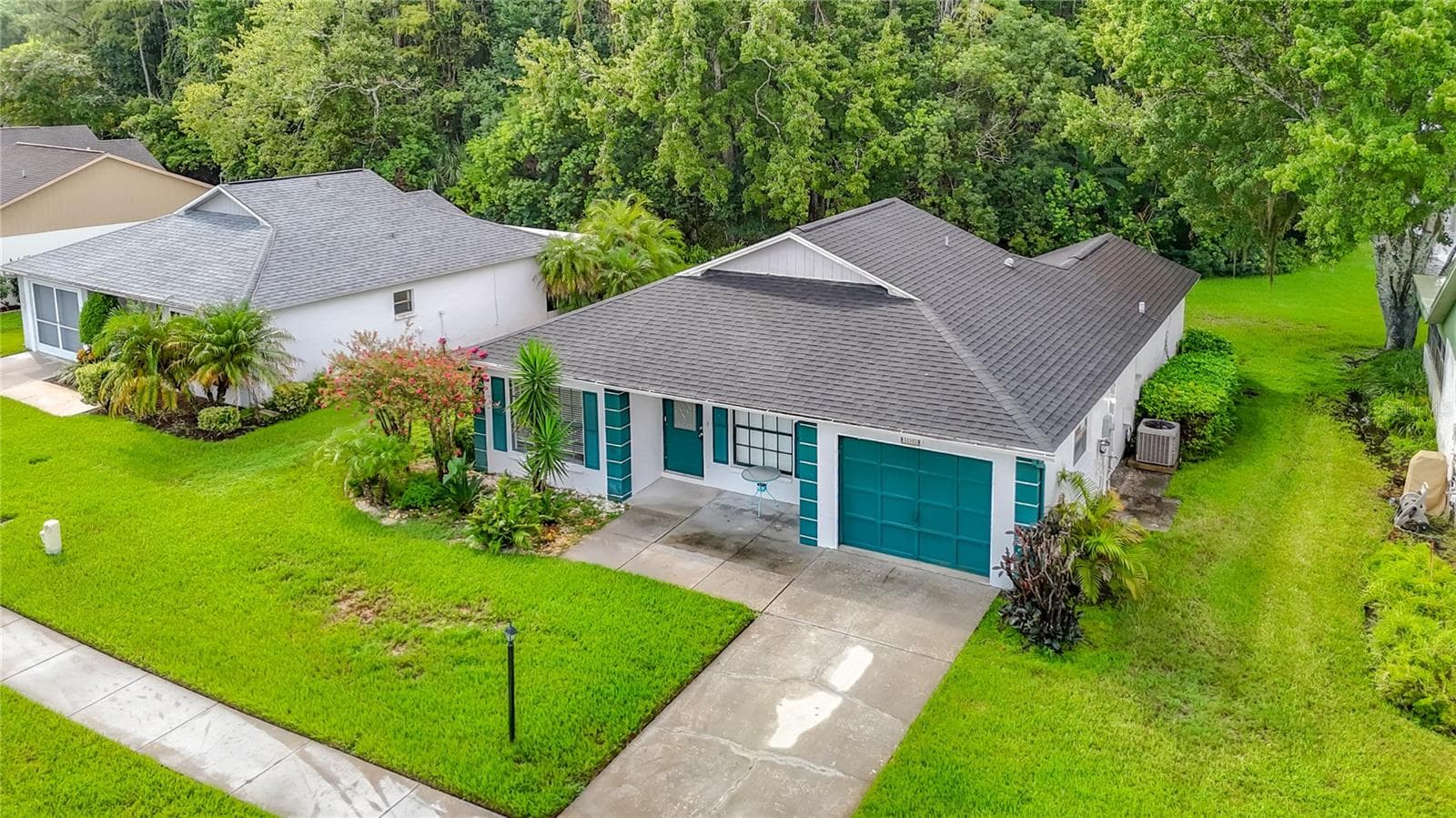 Single Family Residence at 11510 PAMPAS DR, NEW PORT RICHEY, photo 2 of 52