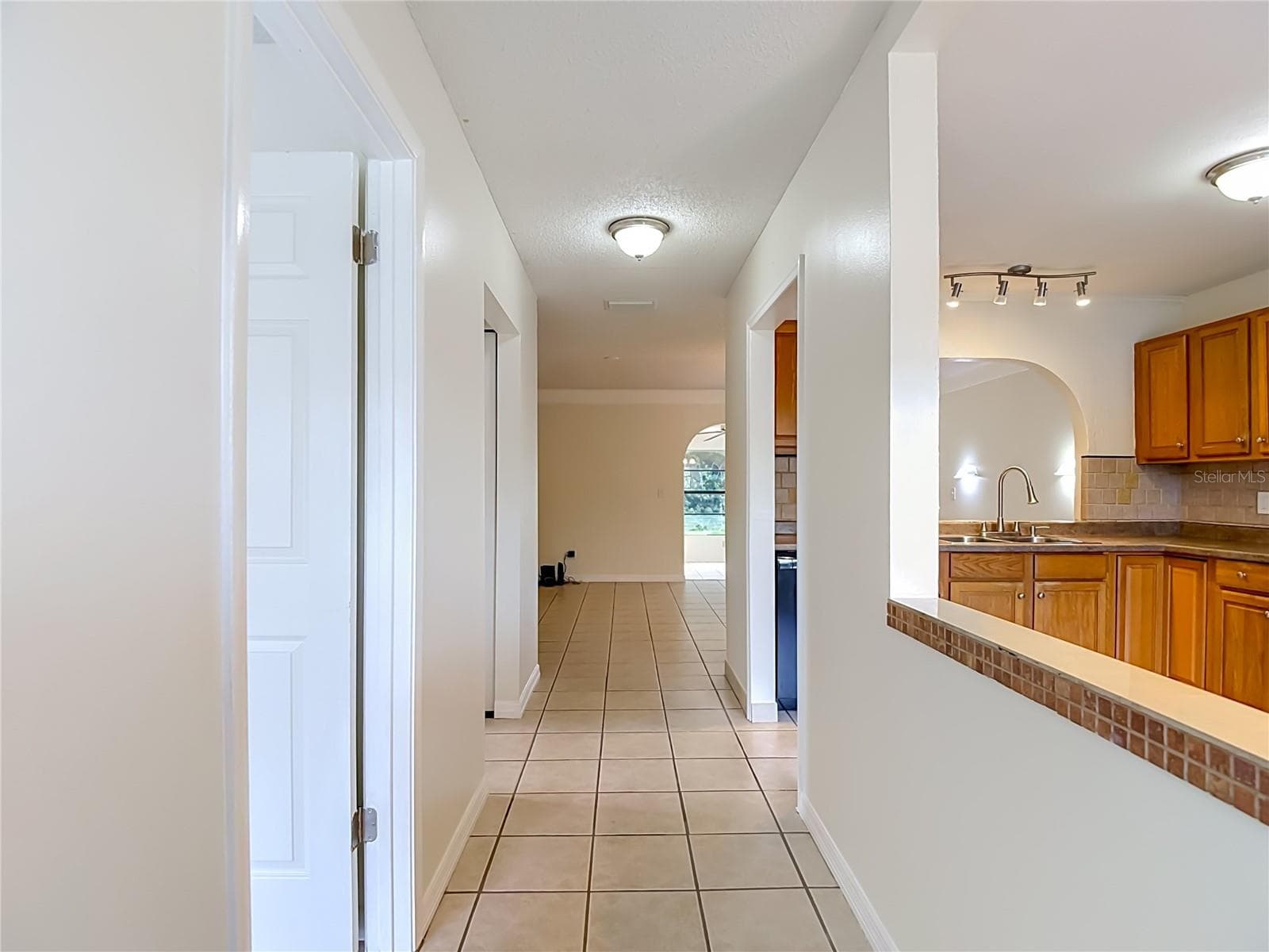 Single Family Residence at 11510 PAMPAS DR, NEW PORT RICHEY, photo 5 of 52
