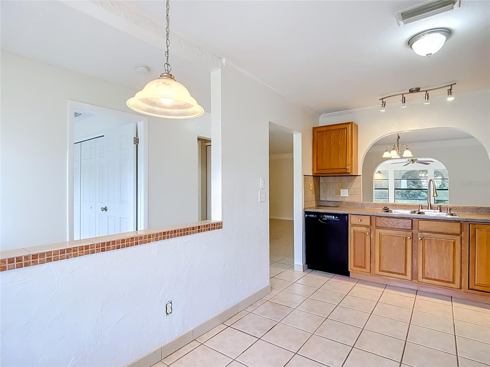 Single Family Residence at 11510 PAMPAS DR, NEW PORT RICHEY, photo 11 of 52