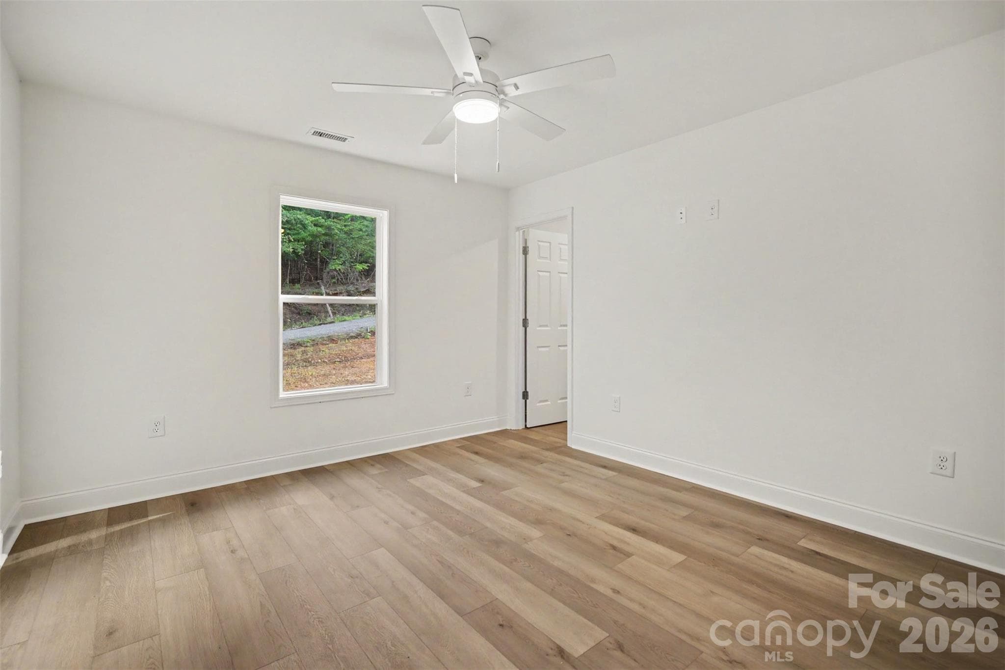 Single Family Residence at 3299 Old Seine Road, Smyrna, photo 20 of 27