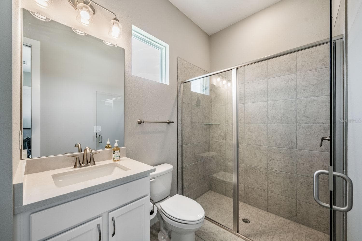 Single Family Residence at 10470 PURPLE THISTLE WAY, SAN ANTONIO, photo 28 of 44