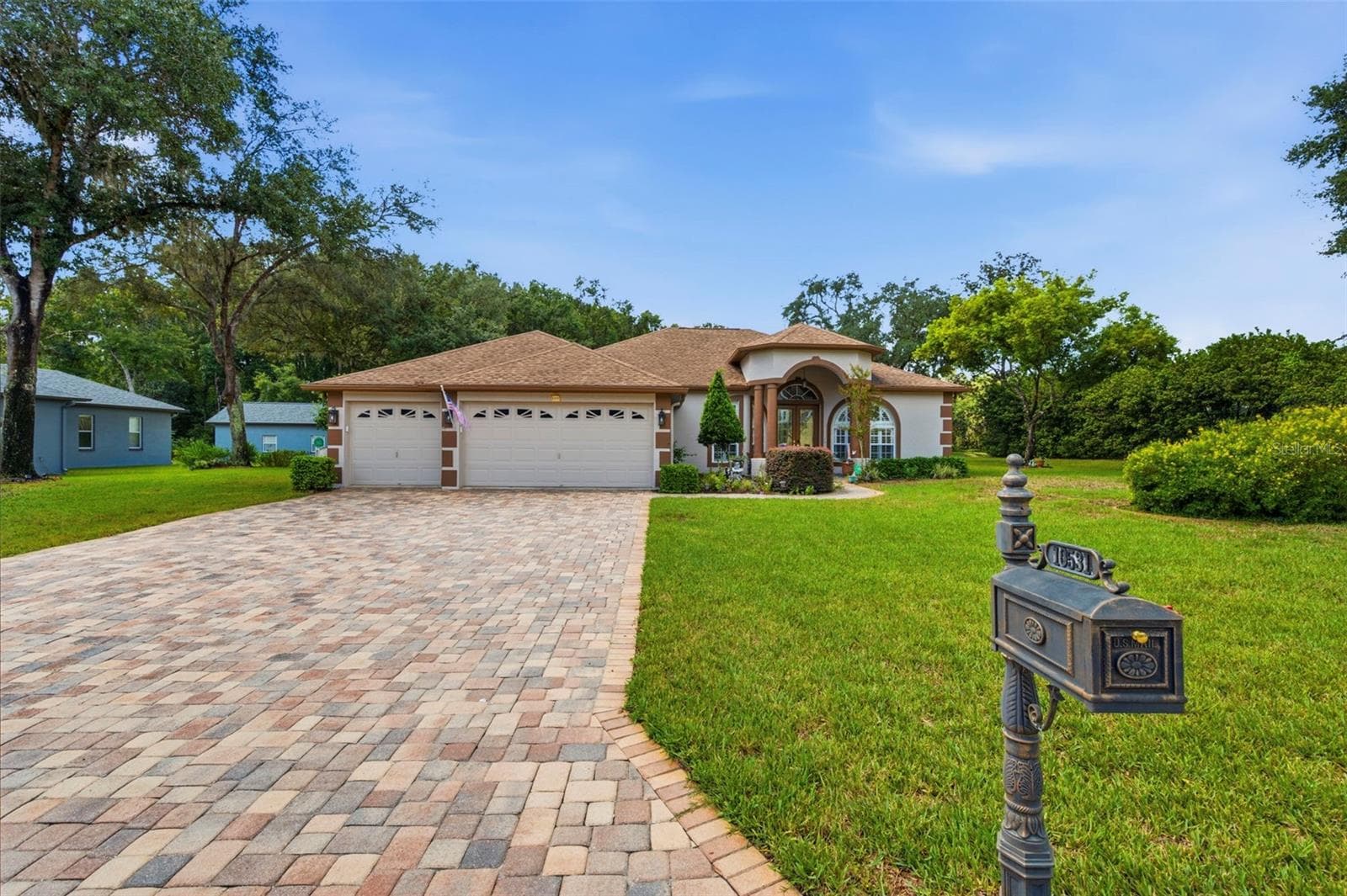Single Family Residence at 10531 MIRACLE LN, NEW PORT RICHEY, photo 4 of 70