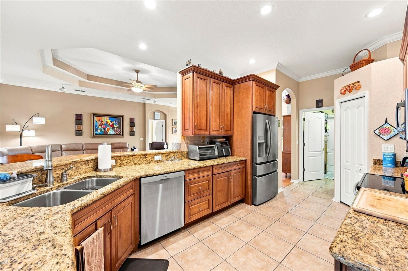 Single Family Residence at 10531 MIRACLE LN, NEW PORT RICHEY, photo 18 of 70