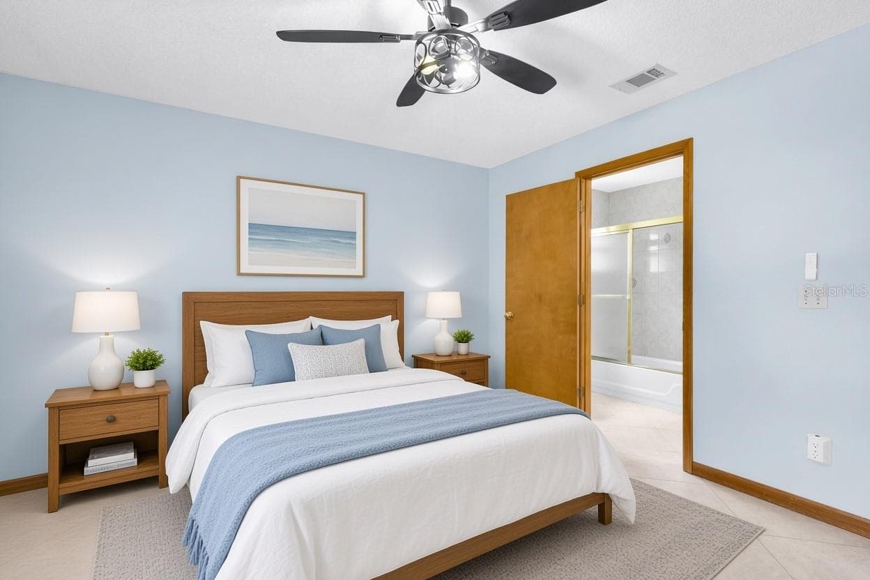 Bedroom #2 with ensuite bathroom - 2805 LAKE TOHOPEKALIGA BLVD, KISSIMMEE