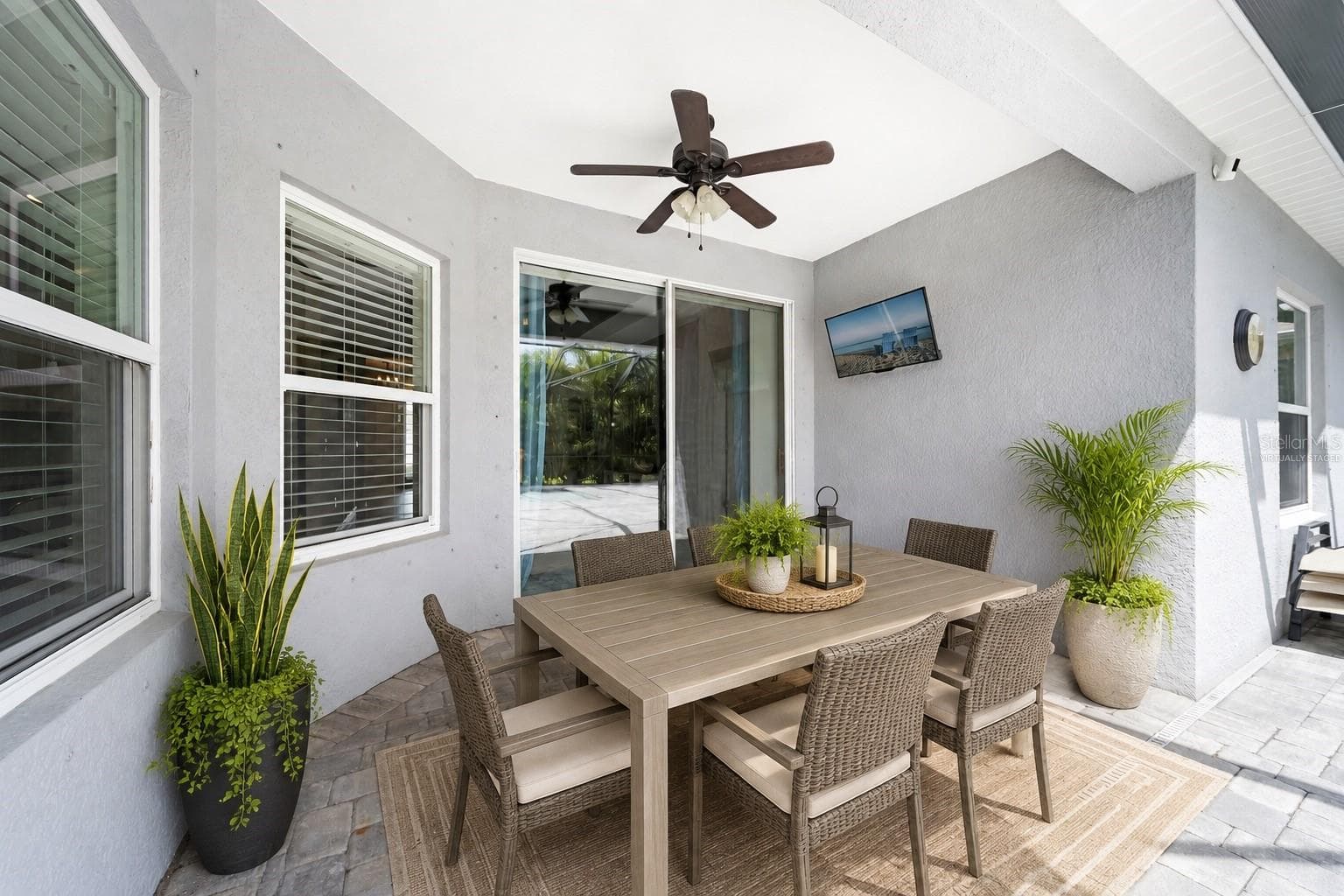 Virtually Staged - 4727 CREEKRIDGE CT, BRADENTON