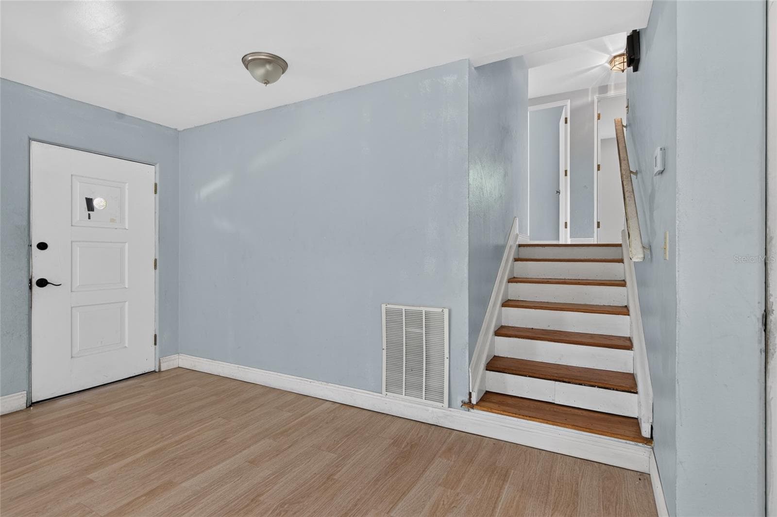 Single Family Residence at 1220 HOWELL BRANCH RD, WINTER PARK, photo 16 of 49