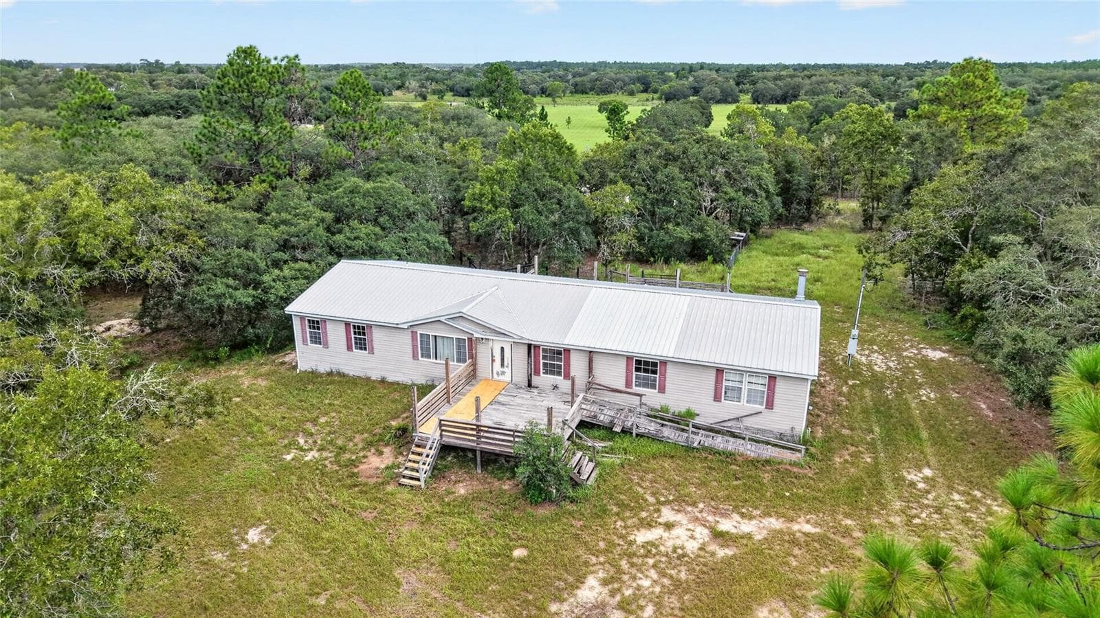 Manufactured Home at 13291 SE 101ST PL, DUNNELLON, photo 13 of 71