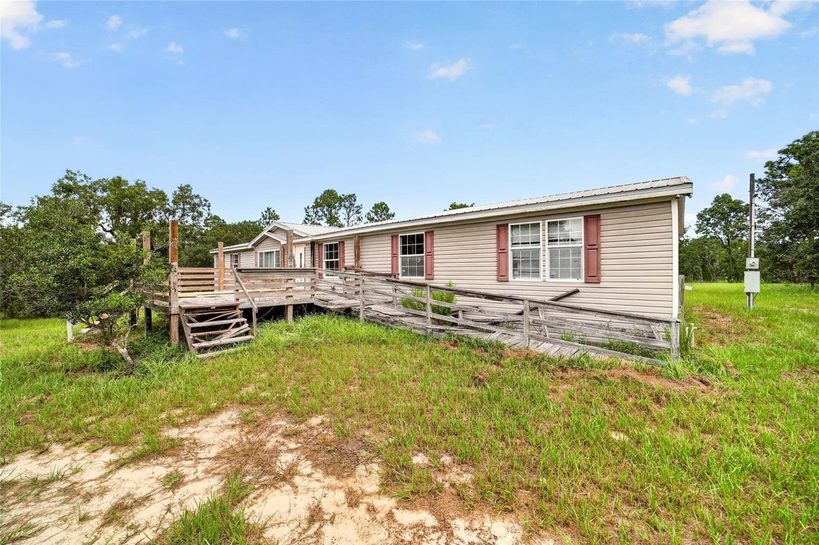 Manufactured Home at 13291 SE 101ST PL, DUNNELLON, photo 23 of 71
