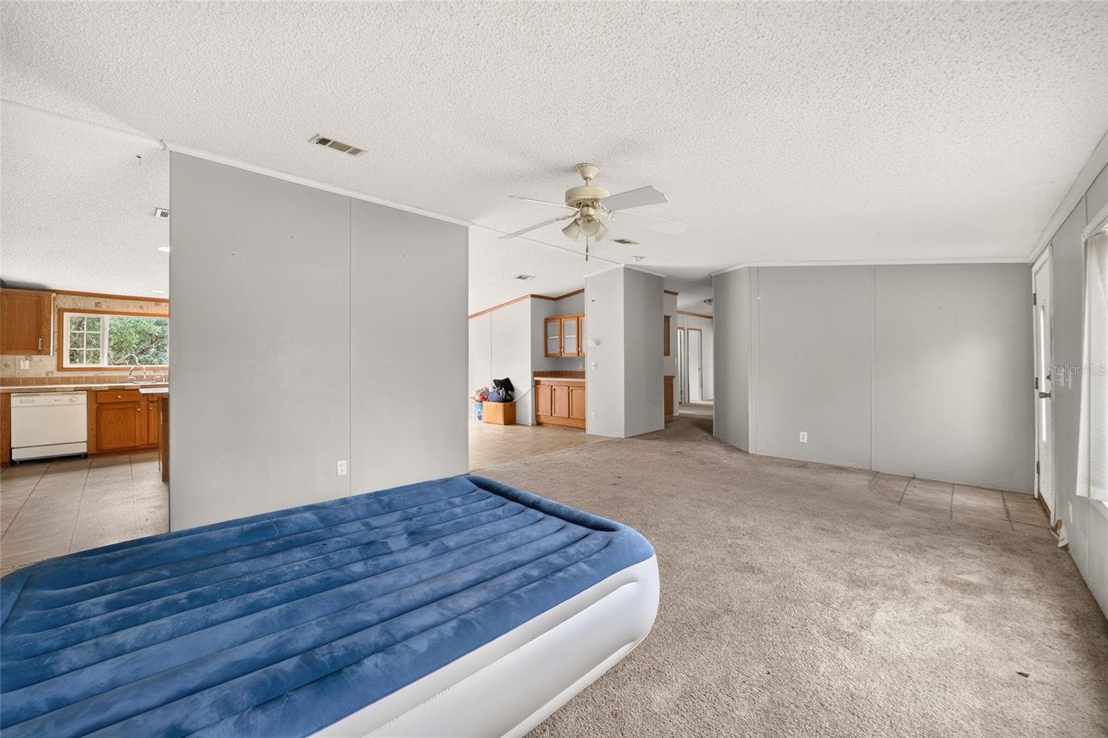 Manufactured Home at 13291 SE 101ST PL, DUNNELLON, photo 39 of 71