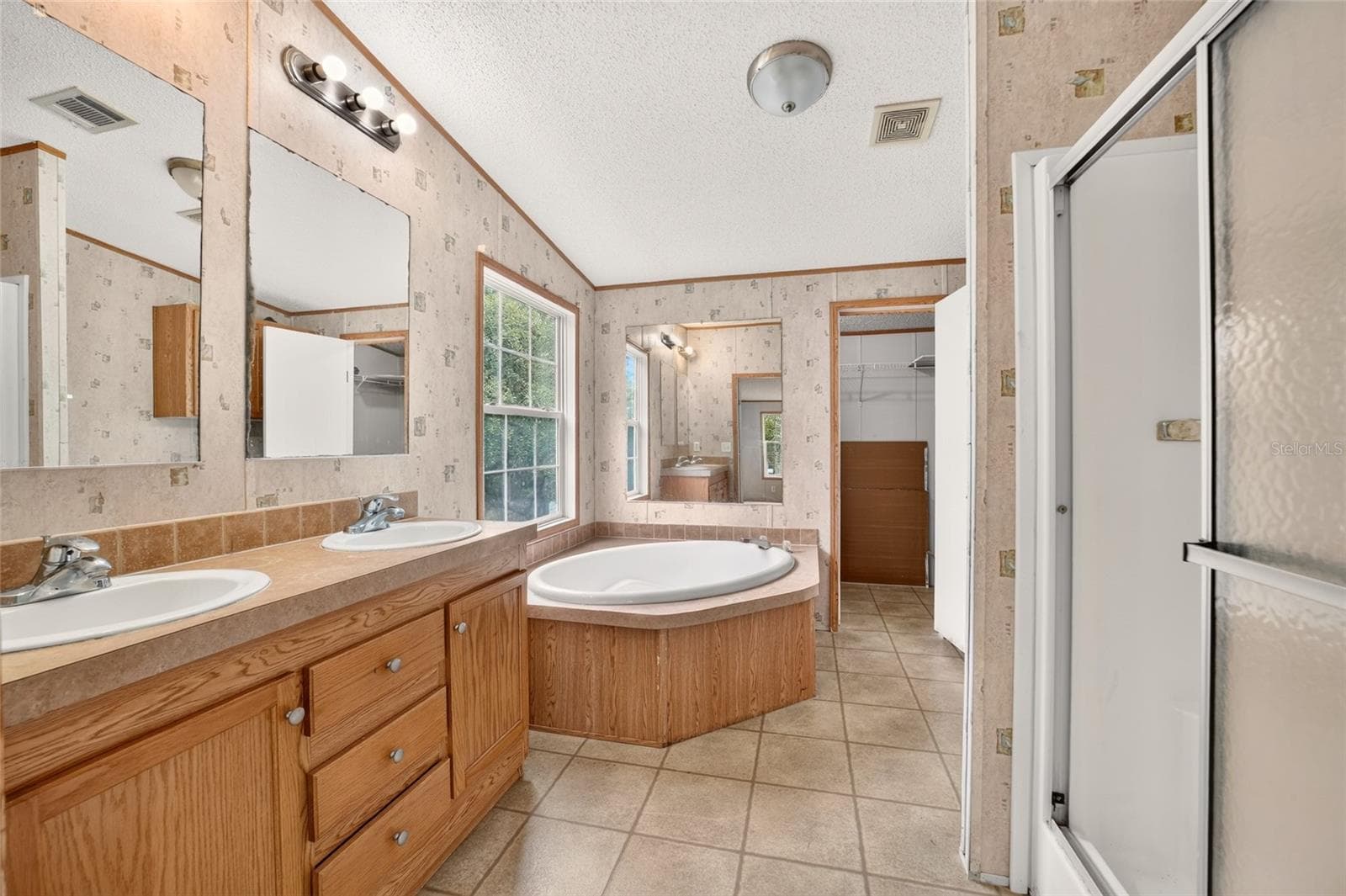 Manufactured Home at 13291 SE 101ST PL, DUNNELLON, photo 54 of 71