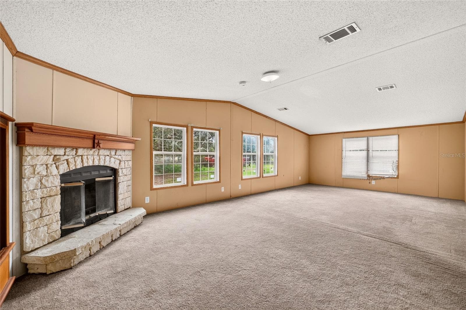 Manufactured Home at 13291 SE 101ST PL, DUNNELLON, photo 60 of 71