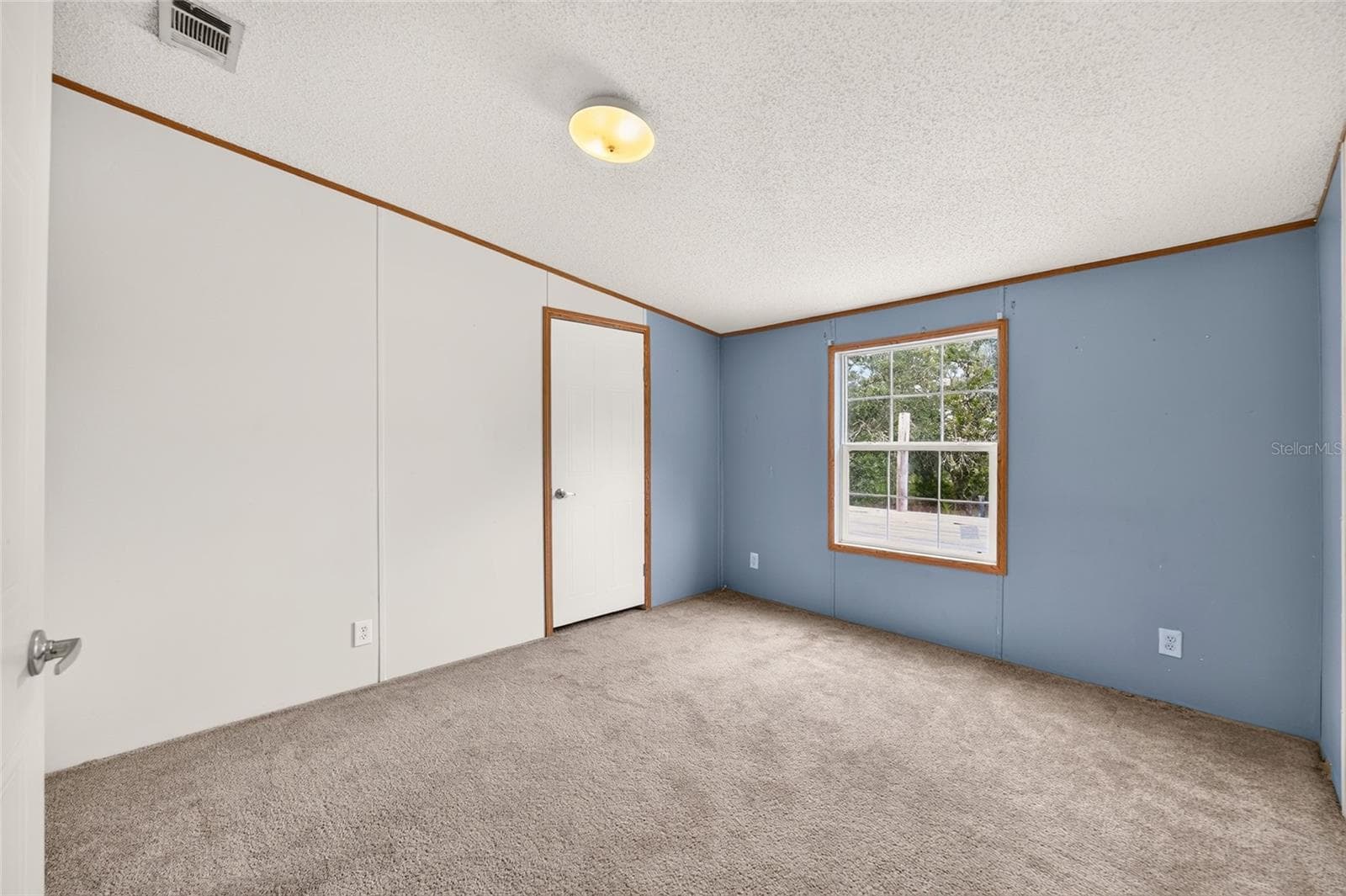 Manufactured Home at 13291 SE 101ST PL, DUNNELLON, photo 63 of 71