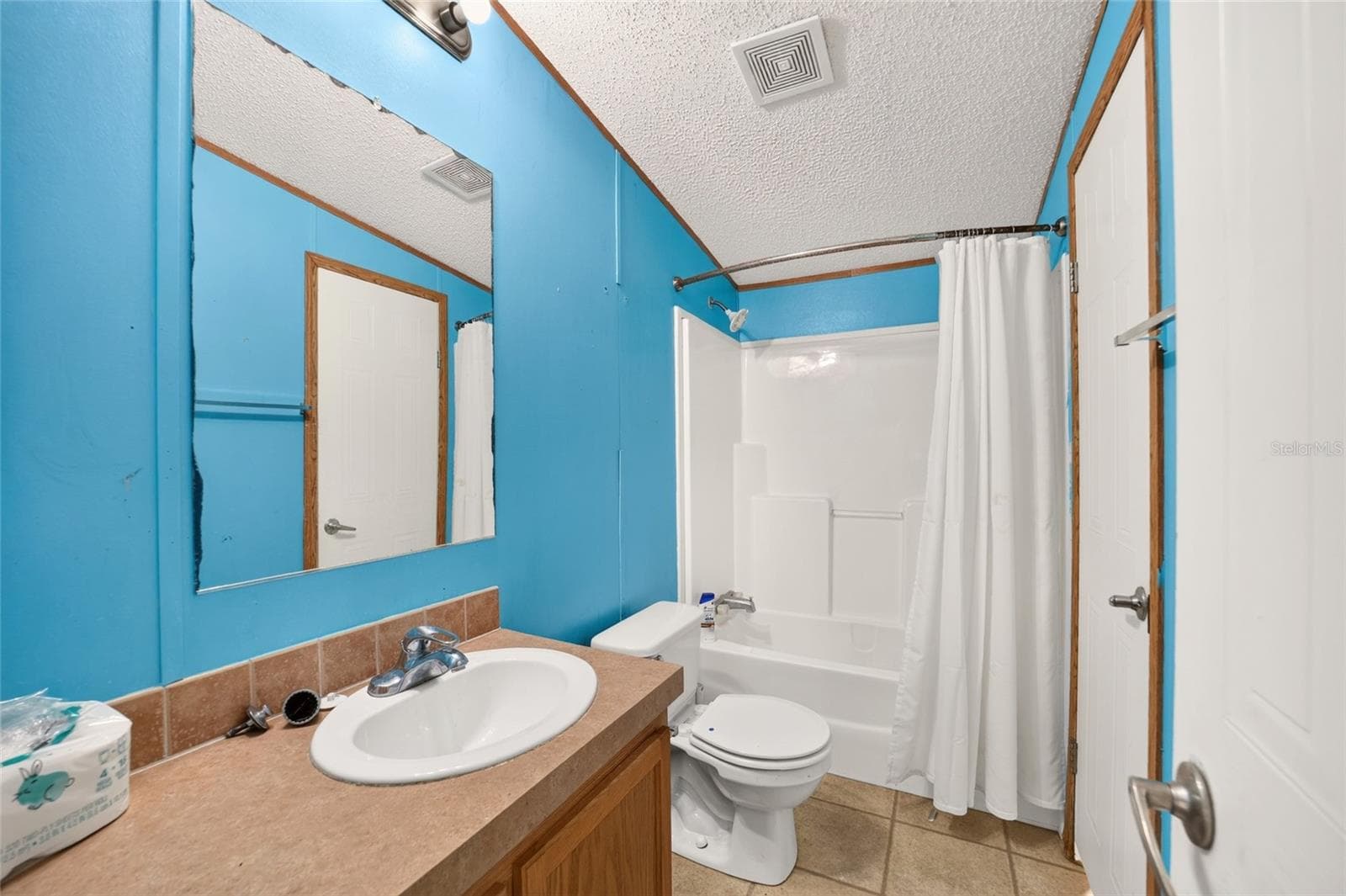 Manufactured Home at 13291 SE 101ST PL, DUNNELLON, photo 68 of 71