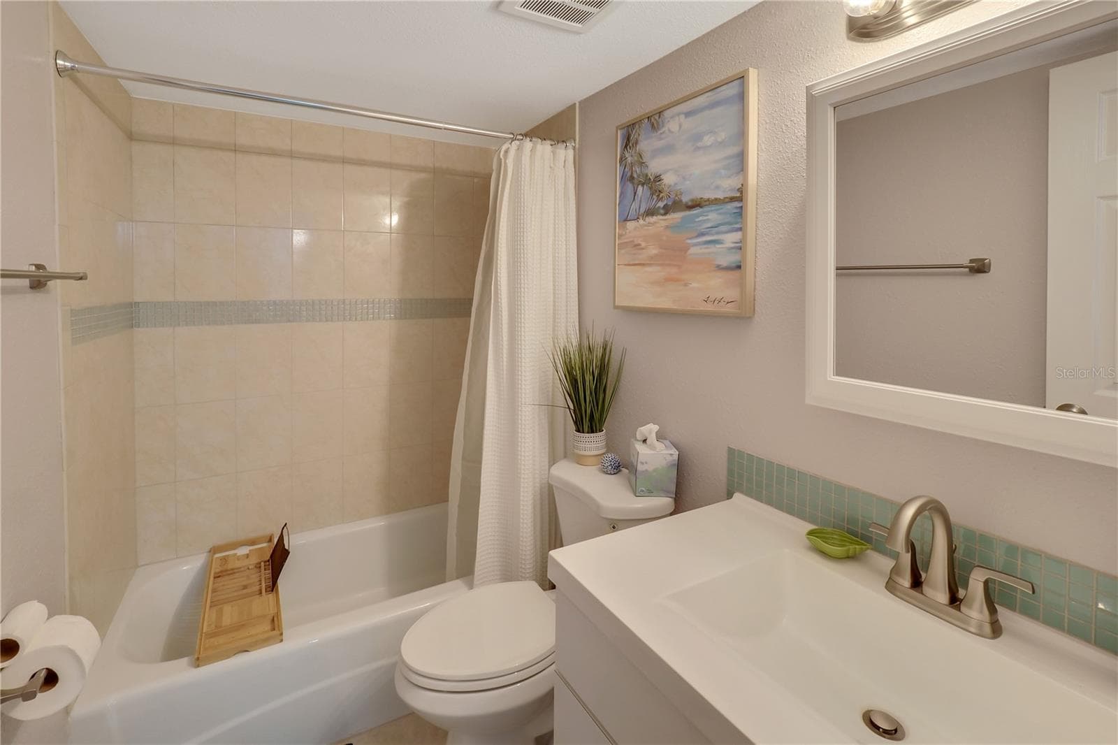 Condominium at 612 GUILD DR #18, VENICE, photo 12 of 17