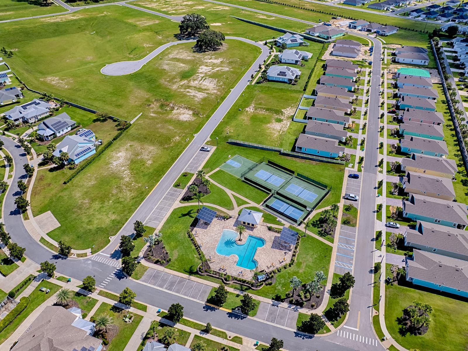 Single Family Residence at 1148 BAHIA HONDA KEY DR, LADY LAKE, photo 34 of 42