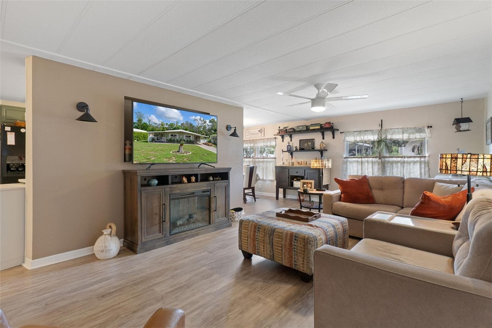 Living Room - 12041 FAIRWAY AVE, BROOKSVILLE