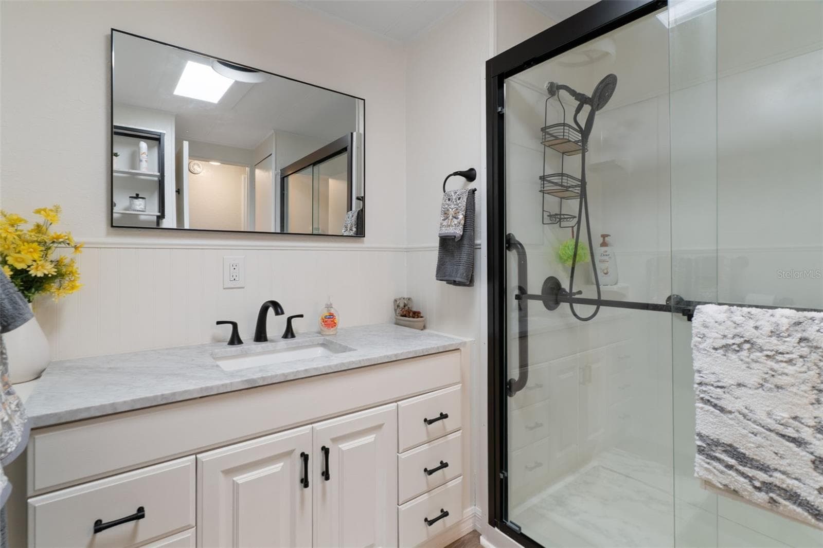 guest bath - 12041 FAIRWAY AVE, BROOKSVILLE