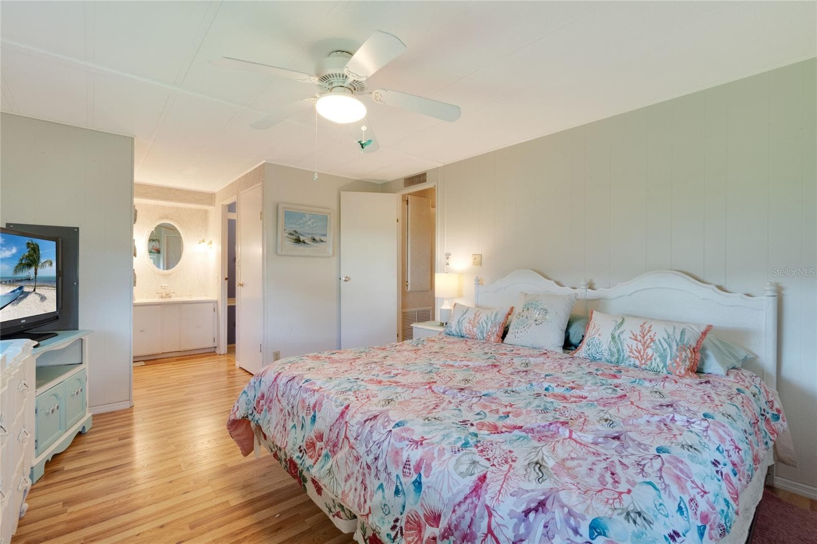 Manufactured Home at 700 FAIRMOUNT DR, NORTH PORT, photo 20 of 49