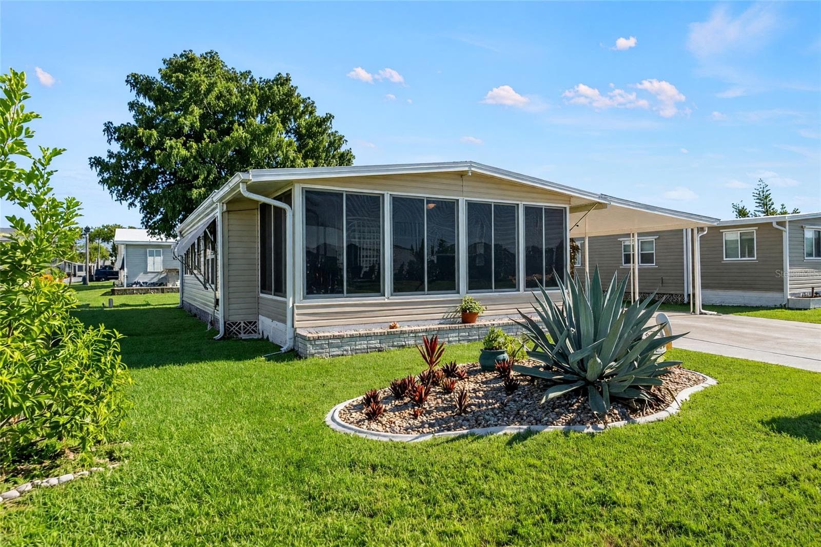 Manufactured Home at 700 FAIRMOUNT DR, NORTH PORT, photo 29 of 49