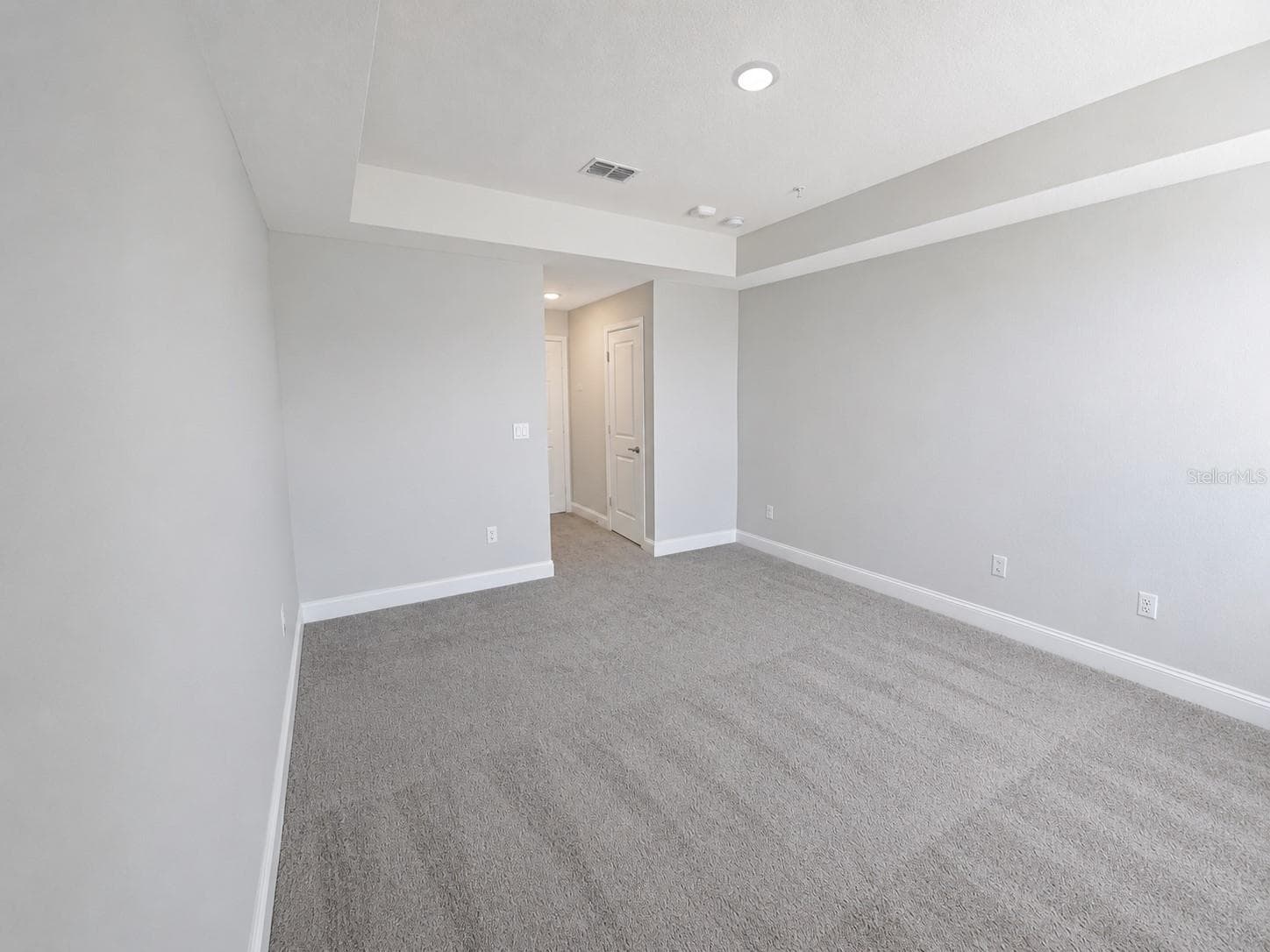Condominium at 7545 LAUREATE BLVD #7208, ORLANDO, photo 13 of 31