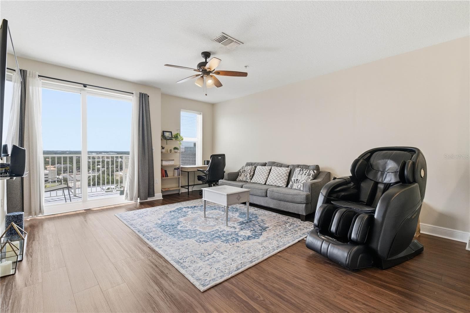 Condominium at 628 CLEVELAND ST #1314, CLEARWATER, photo 10 of 29