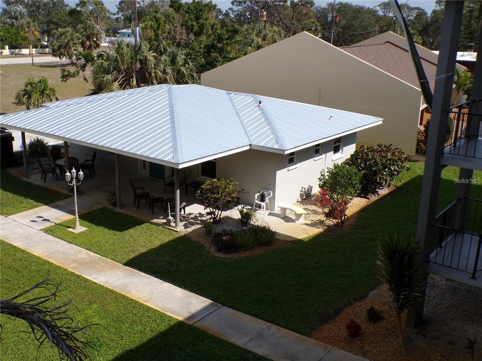 clubhouse - 649 S TAMIAMI TRL S #304, VENICE