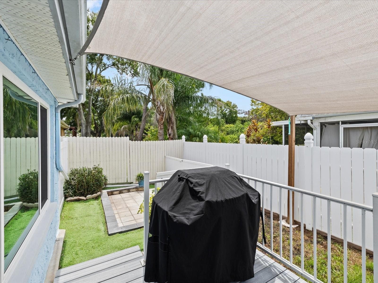 2 patios - 3845 MING TREE DR, NEW PORT RICHEY