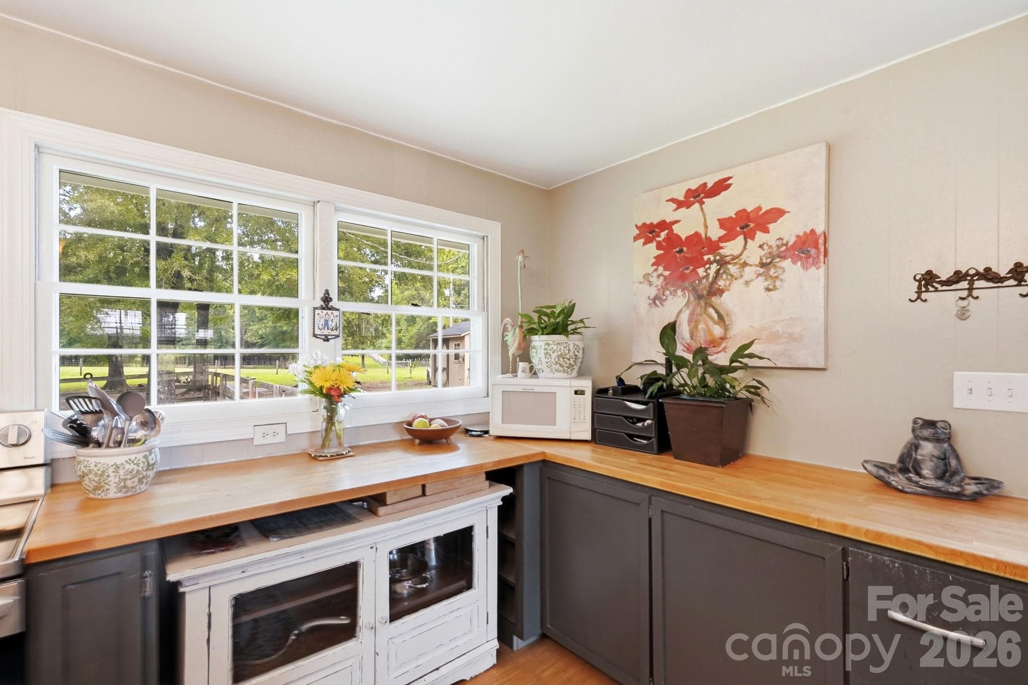 counter space - 205 Airport Road, Monroe