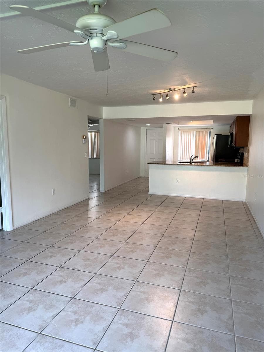 Condominium at 7750 EAGLE CREEK DR #7750, SARASOTA, photo 2 of 19