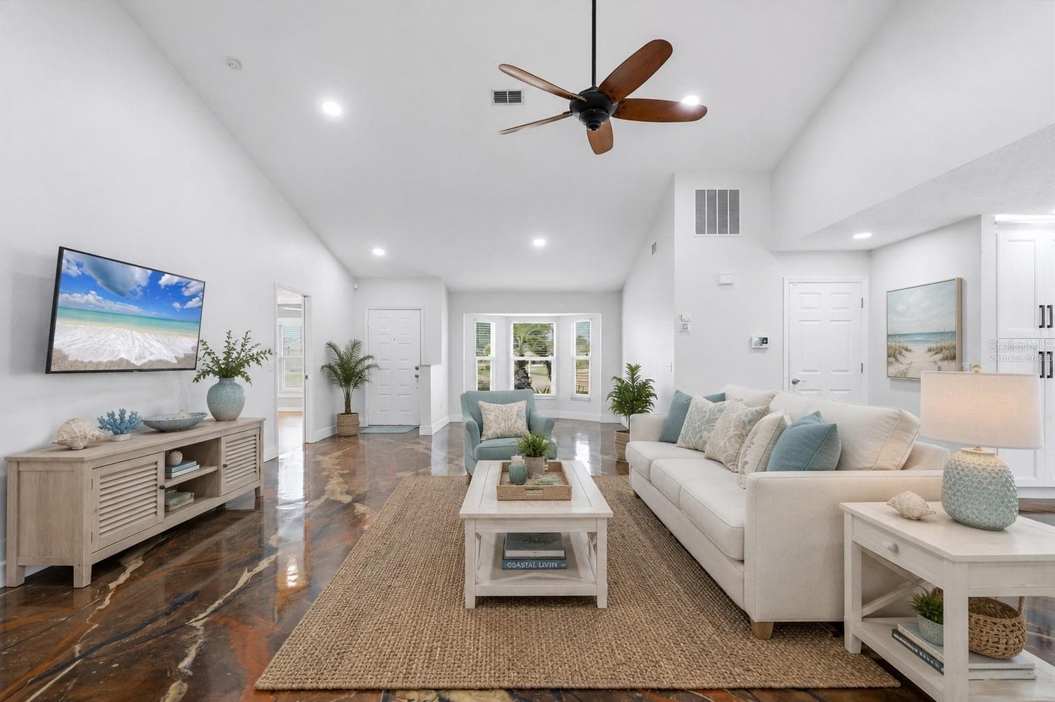 Virtually Staged Great Room. - 259 PARK FOREST BLVD, ENGLEWOOD