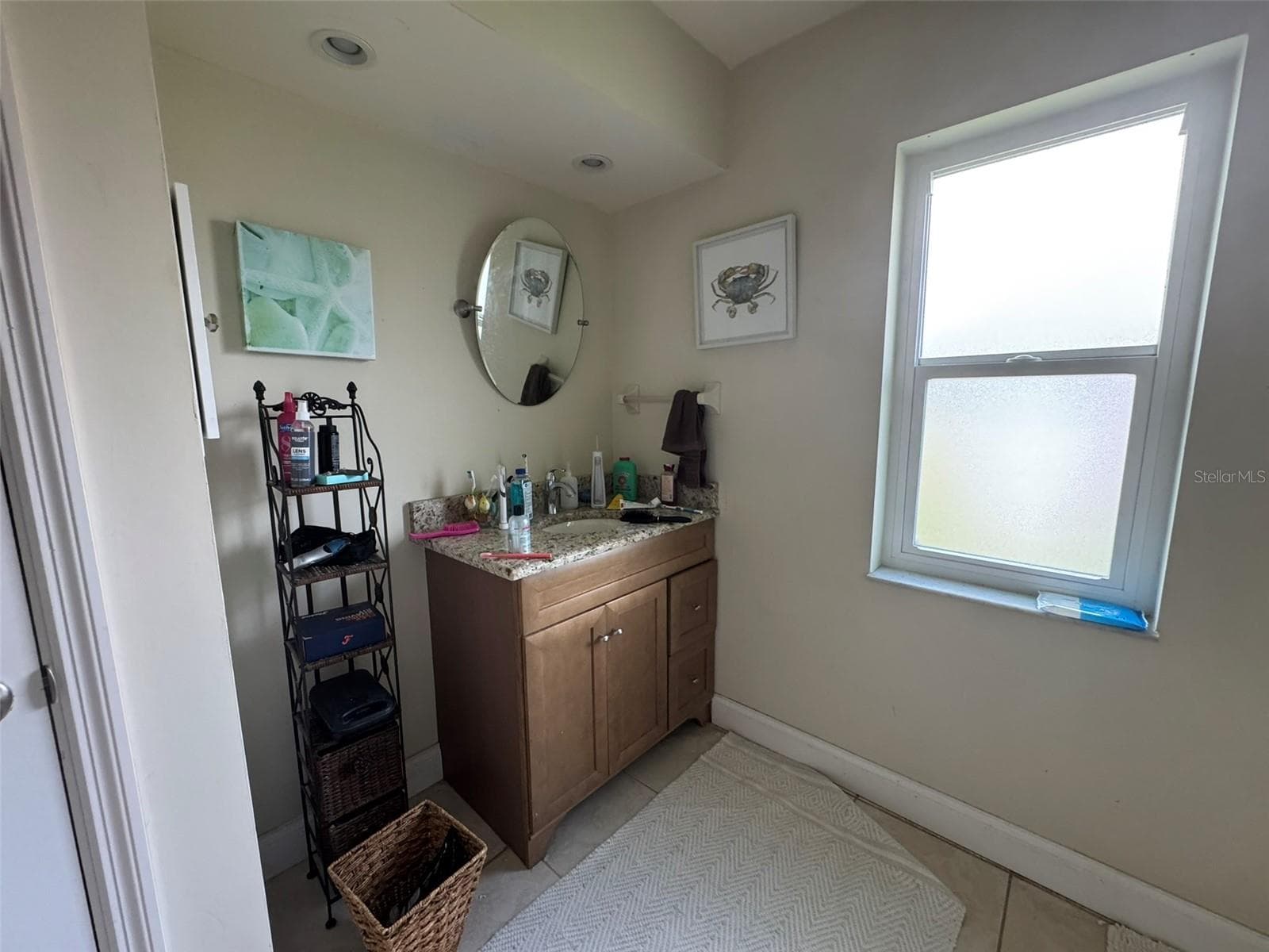 2nd bathroom - 1009 INDIAN HILLS CT, VENICE