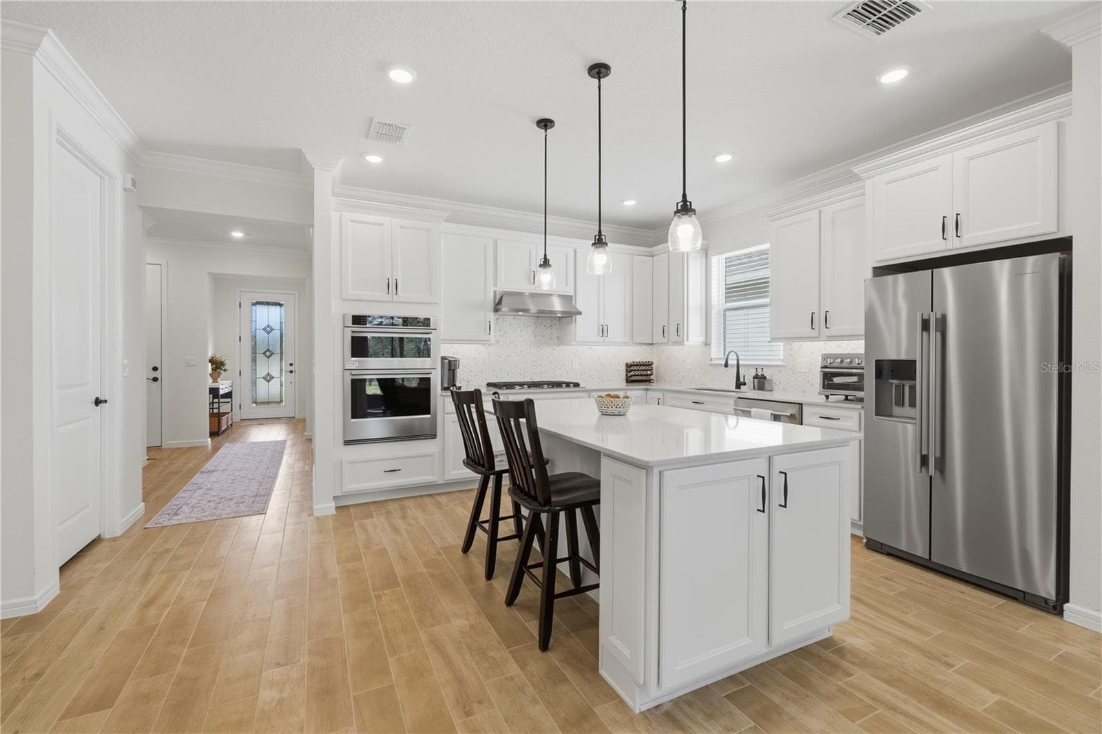 Single Family Residence at 6401 WHITE WILLOW CT, ST CLOUD, photo 6 of 53