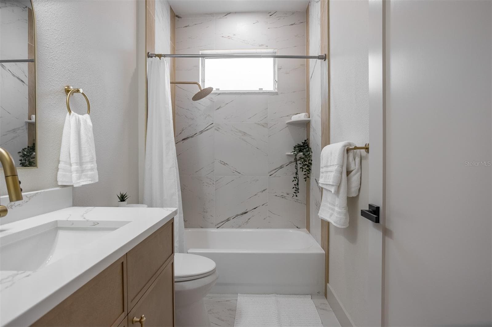 Single Family Residence at 22836 MARSH WREN DR, LAND O LAKES, photo 13 of 30